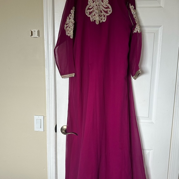 Moroccan Kaftan - Picture 4 of 5